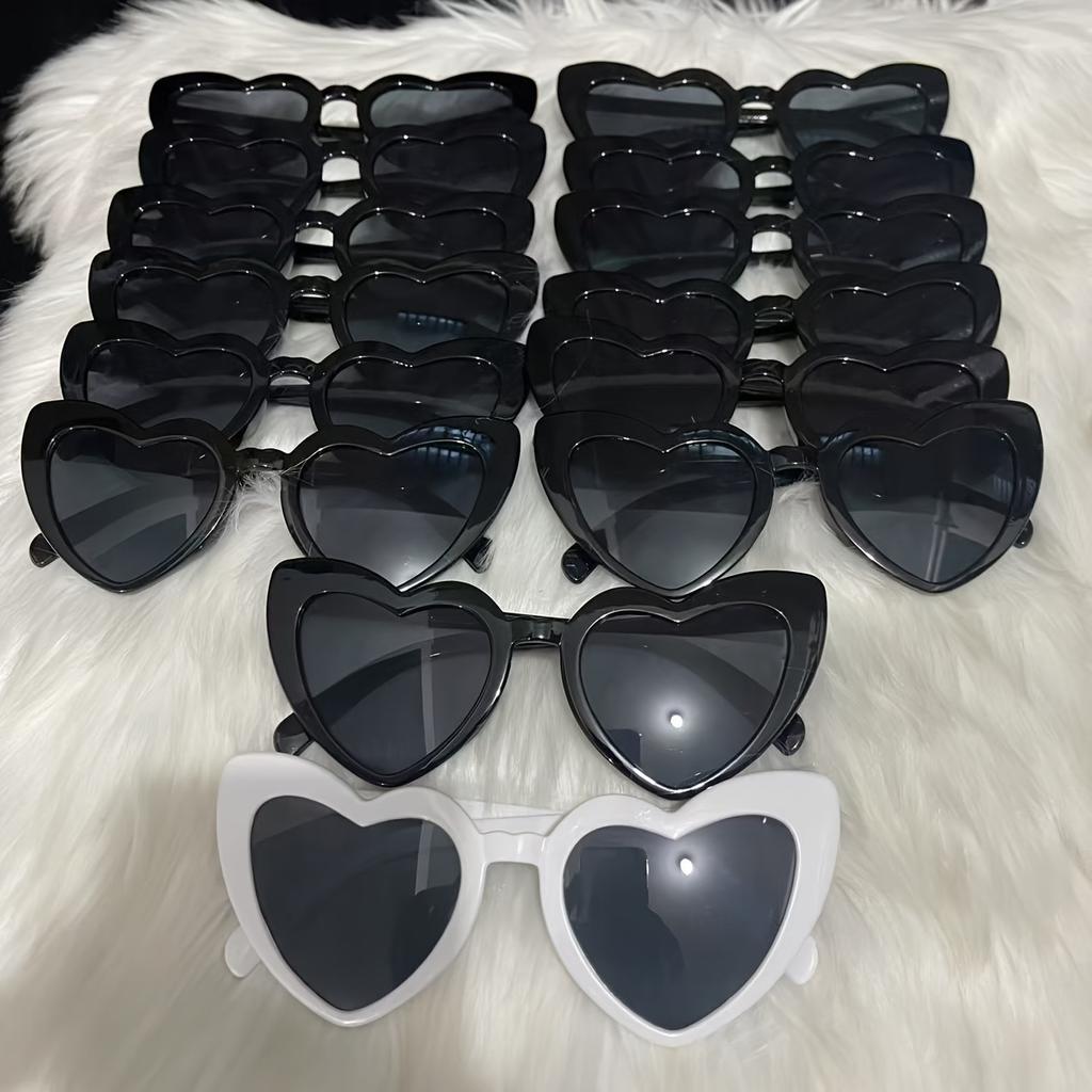14 Heart shaped Glasses Are The Best Gifts for Couples and Friends Perfect for Singles Parties Halloween Christmas and Birthdays