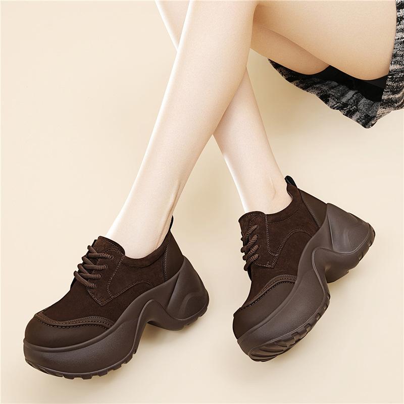 

New small women s round-toed thick-soled casual sports daddy single shoes increase the temperament and versatile women s shoes 39