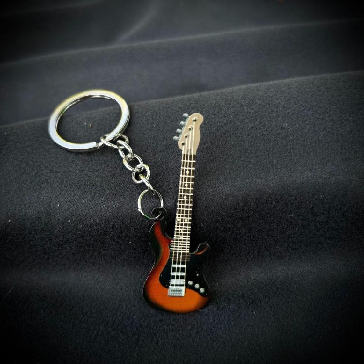 Metallfarbe Edelstahl Gitarre Auto Schlüsselanhänger Anhänger Klein Frisch Runde Schnalle