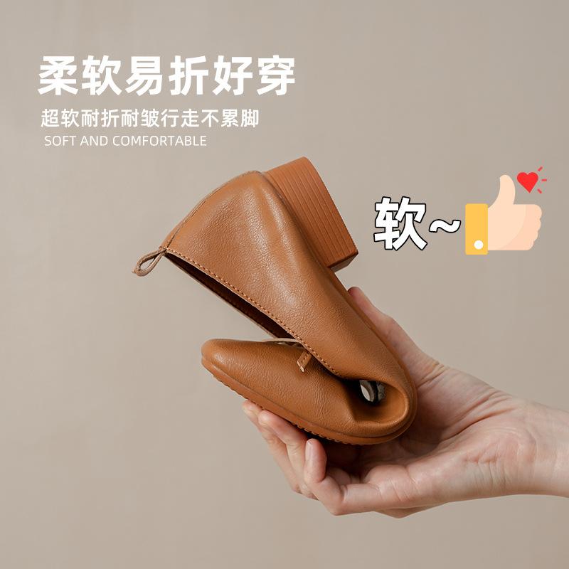 Leather V-mouth single shoes women's thick heel square head soft leather soft sole not tired foot bow retro commuter shallow mouth Mary Jane
