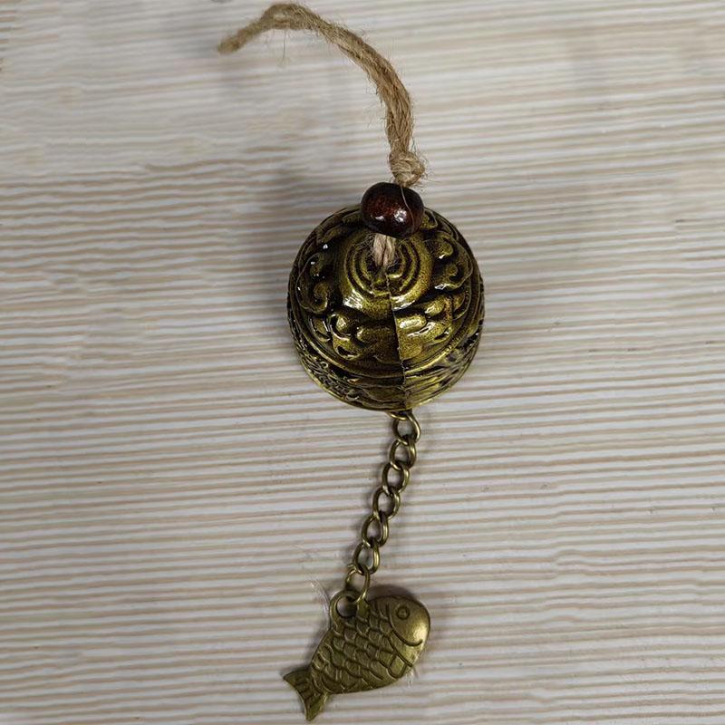 

WTEMPO Retro Dragon Pattern Wind Chim Metal Design with Hanging Fish-Shape Pendant Soothing Natural Sounds for Garden Courtyard Farm Indoor Decor 2pcs бронзовый