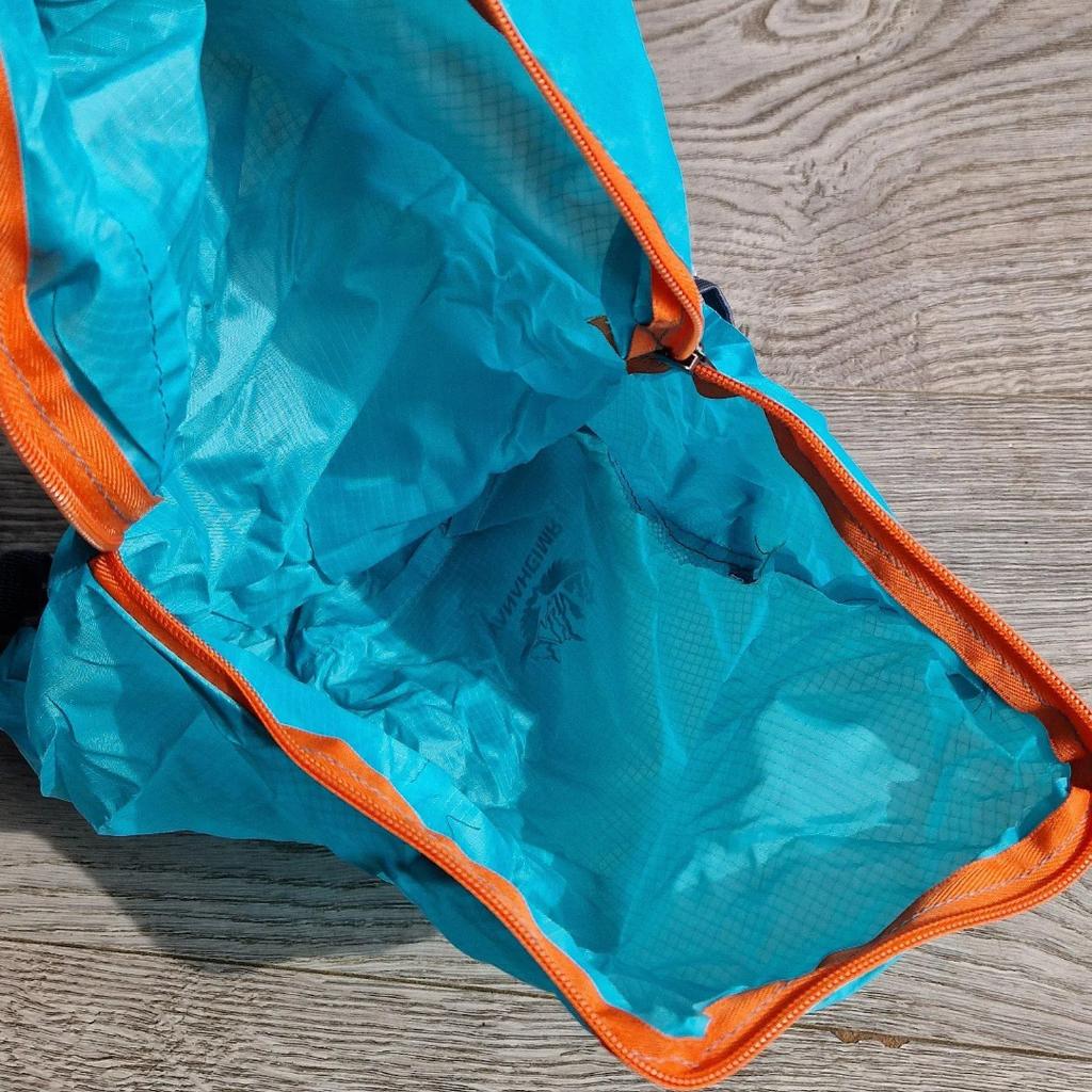 Lightweight, Stylish, and Foldable Backpack – a Lightweight and Waterproof Student Bag, Perfect for Travel, Hiking, and Sports