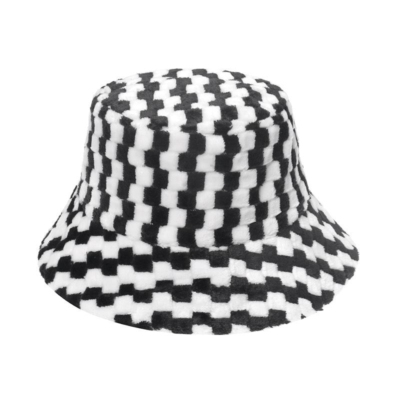 2025 European and American new casual trend mixed color plaid bucket hat plush hat thermal basin hat men and women autumn and winter