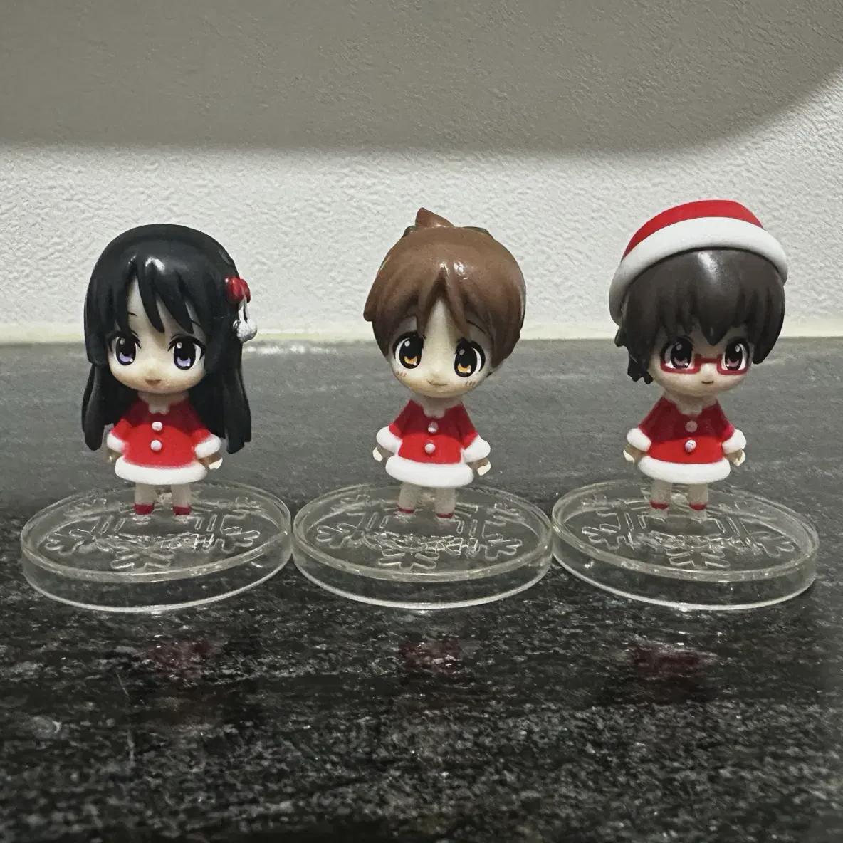

Bulk K-on Christmas Figures