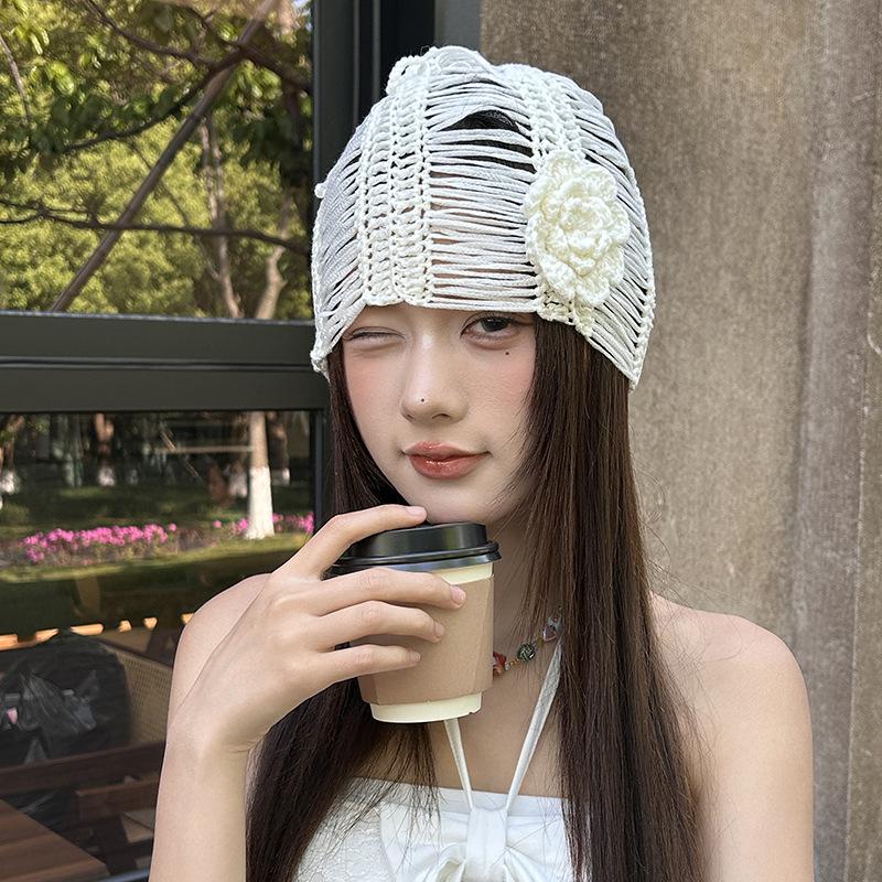 Spring and Summer New Korean Retro Elegant Thin Stacked Hat Three Dimensional Flower Hollow Knitted Hat Women's Niche Face Small