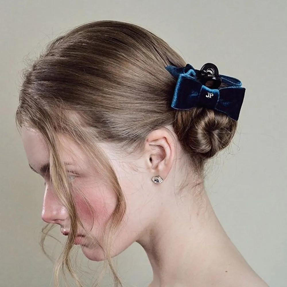 Lulu Velvet Mini Hair Clip JP-25-137CC brown