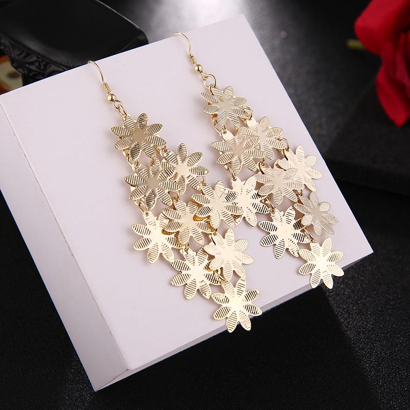 [Fashion Trendy Metal Fringe Long Drop Earrings Exaggerated Elegant Ear Hooks Earrings]
