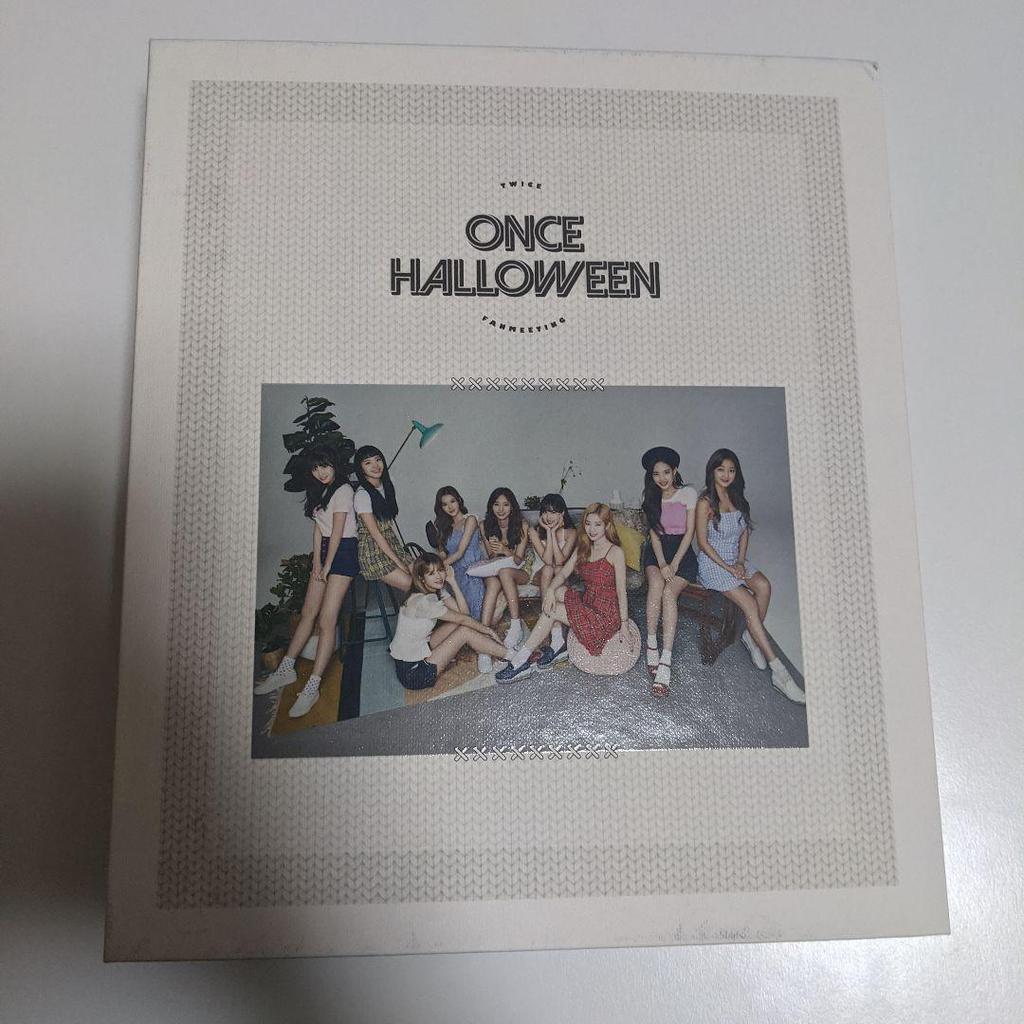 [USED] Twice - Runtrace Set with Binder