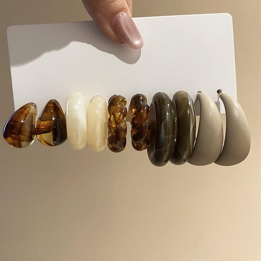5 Pairs Set Fashion Vintage Resin Coffee Colored Droplet C-shaped Hoop Earrings Daily Casual Party Dating Jewelry For Women