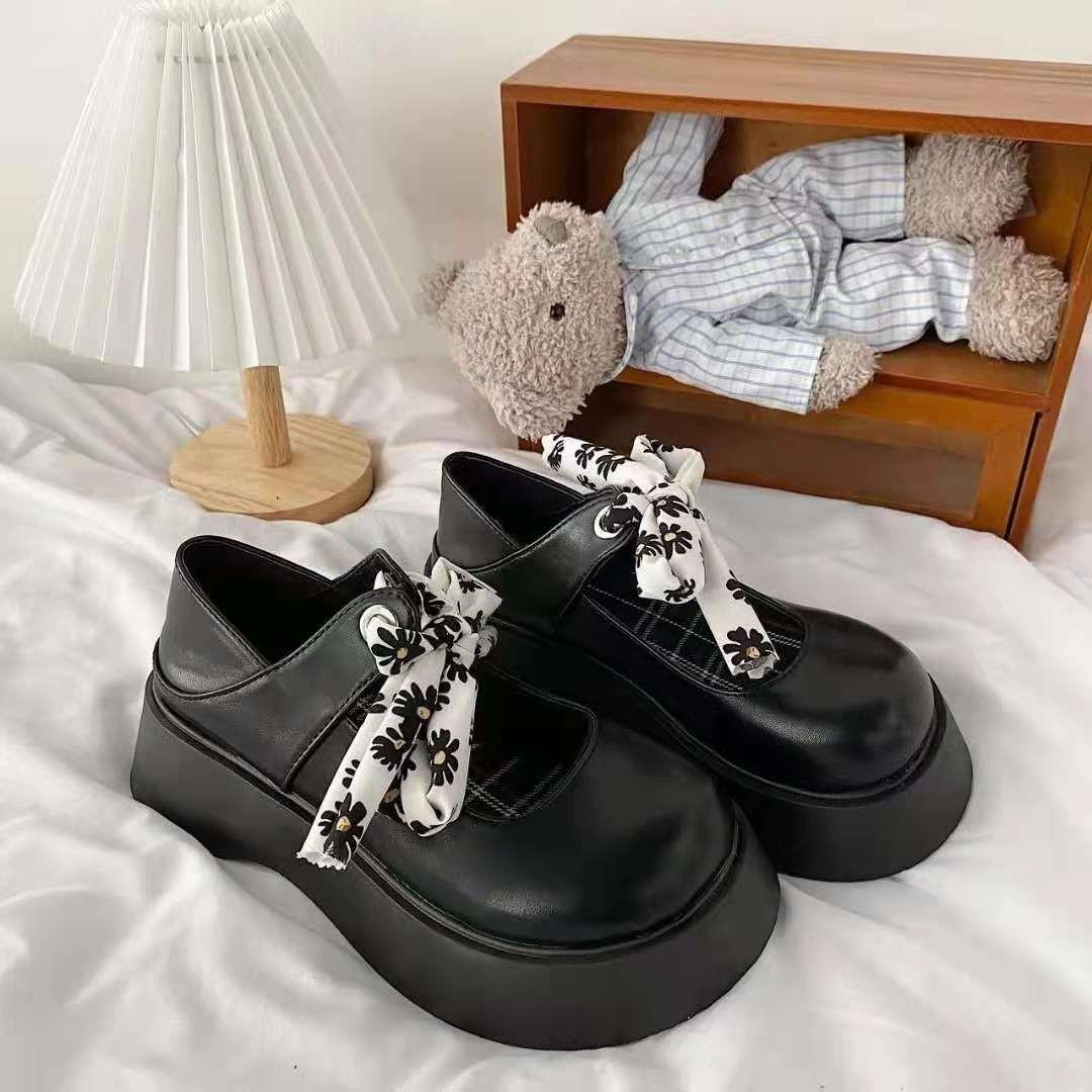 

Модные туфли Лолиты для женщин, японские туфли Мэри Джейн, женские винтажные туфли для девушек, студентов, JK, туфли на высоком каблуке и платформе, косплей, большие размеры 40 чёрный