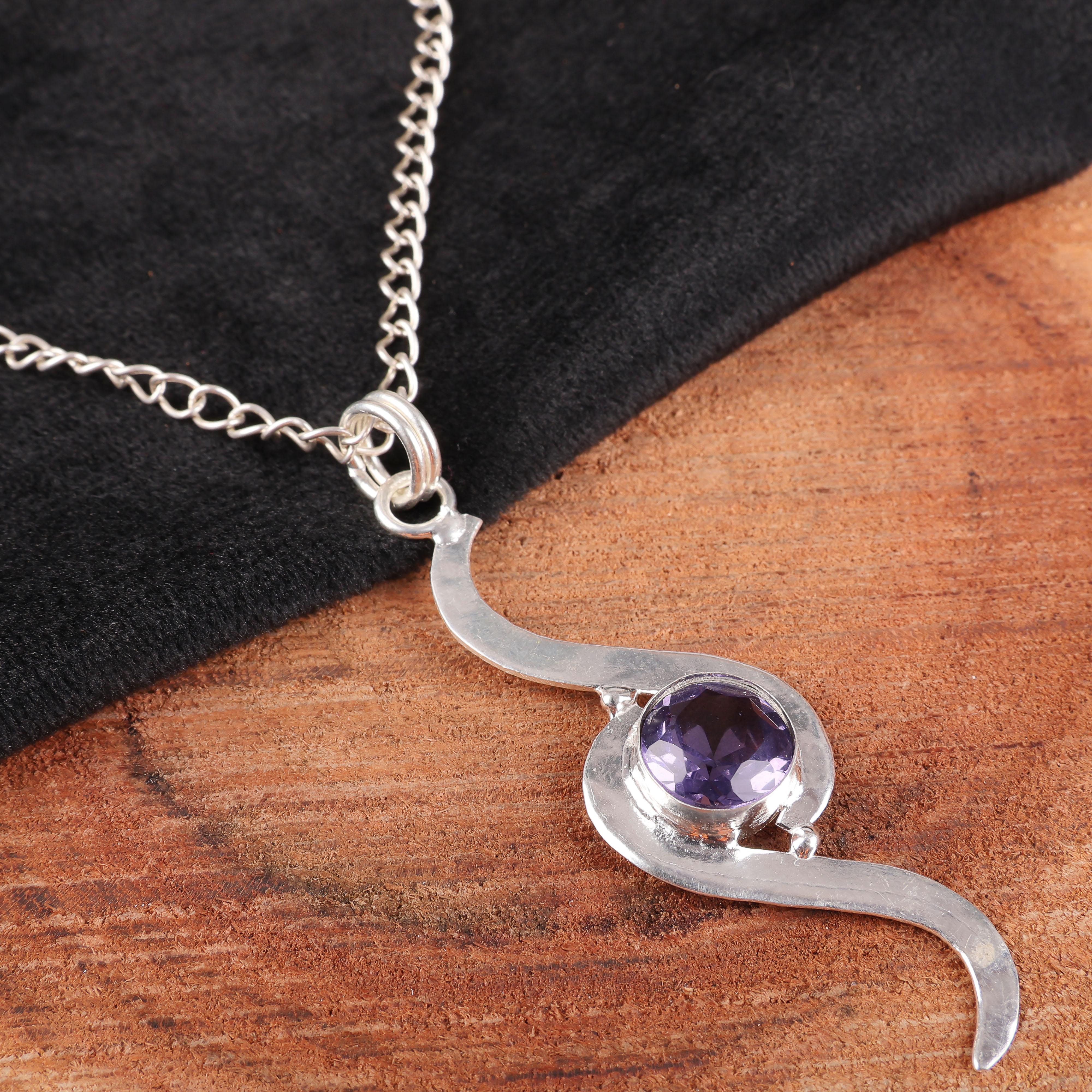 

Кулон с иолитом, ювелирные изделия из драгоценных камней, кулон из стерлингового серебра 925 пробы, кулон ручной работы, подарок для нее 2.59 Inches фиолетовый