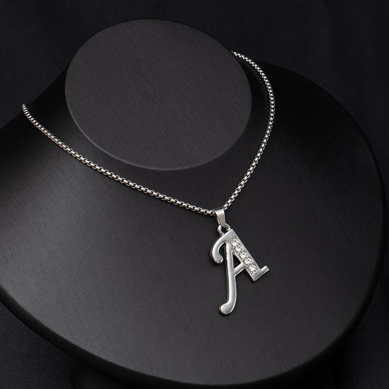 Simple And Stylish 26 English Letters Titanium Steel Necklace Men'S And Women'S Hip-Hop Versatile Diamond-Encrusted Sweater Chain