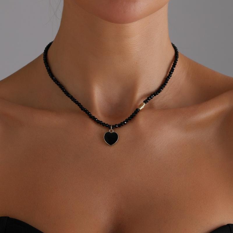 

Fashion Y2K Crystal Pearl Choker Necklaces For Women Unique Design Heart Necklace Female Zircon