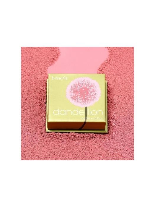 Choose one of the seven BENEFIT WANDERful World blushes