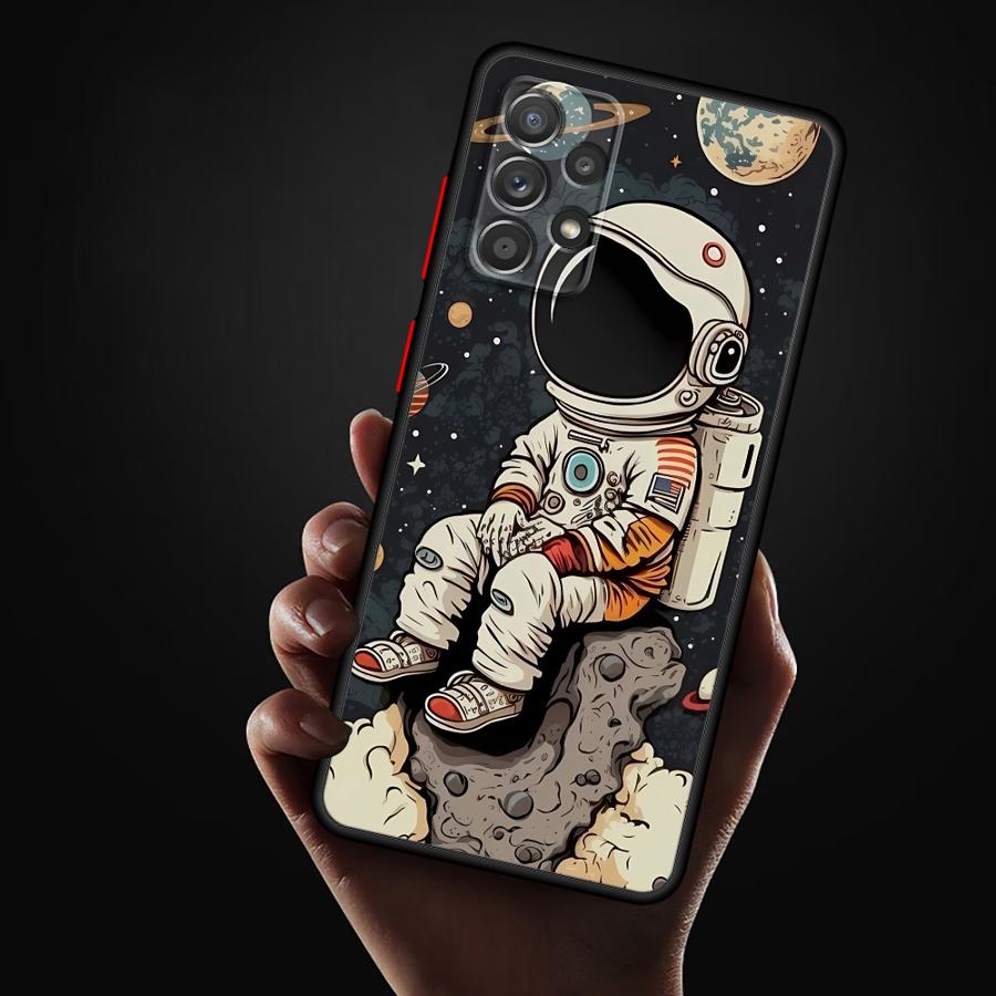 Cartoon Astronaut Phone Case for Samsung Galaxy A72 A73 A24 A71 A32 A21s A22 A33 A31 A16 A52 A23 A53 A35 Soft Cover