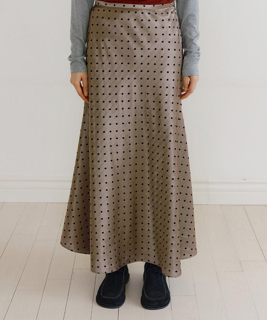 LUCIR ZU Satin Full Length Flare Skirt (Brown)