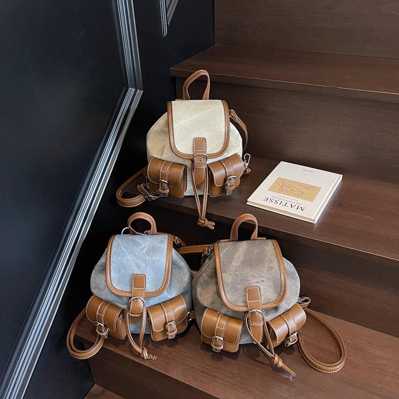 New autumn and winter casual contrasting color large-capacity backpack women's niche retro commuter versatile backpack