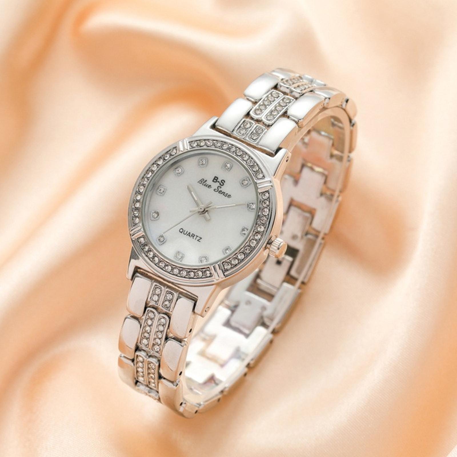 

Женские Модные Винтажные Часы One Size серебряный