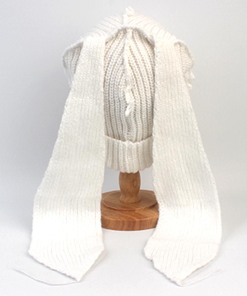Yunibeosyeolkemiseuteuli Rabbit Long Ear White Beanie Rabbit Beanie