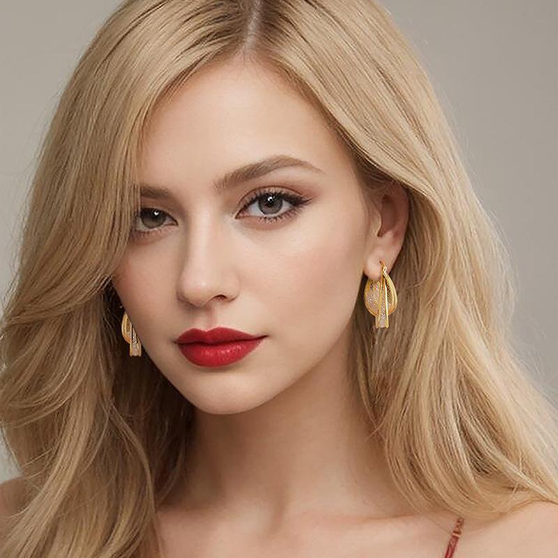 2026 European Elegant Mesh Crystal Hoop Earrings - Luxury Sparkling U-Shaped Ear Buckles for Women Niche Design Jewelry