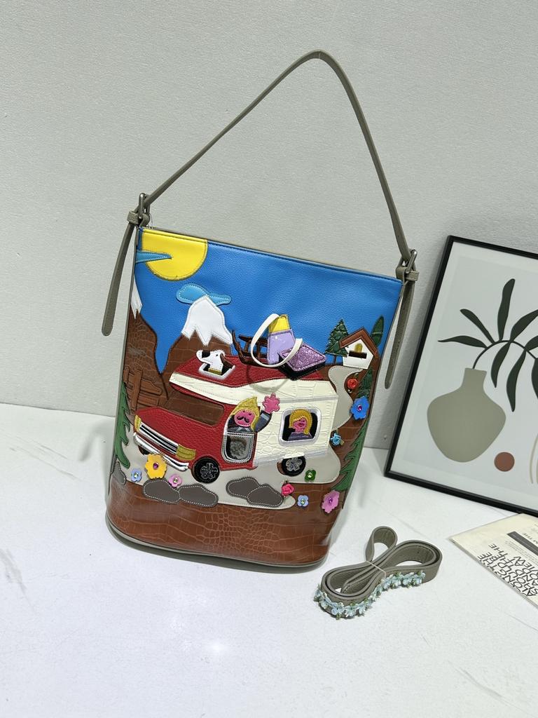 Simple Texture Literary Bucket Bag Women'S 2026 Splicing Embroidery Bag Casual Personality Shoulder Messenger Bag