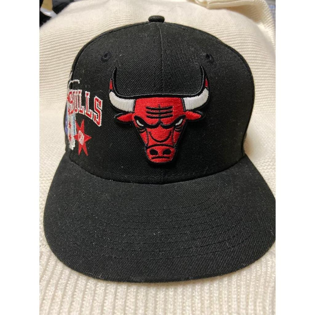 Used Chicago Bulls Embroidered Cap New Era