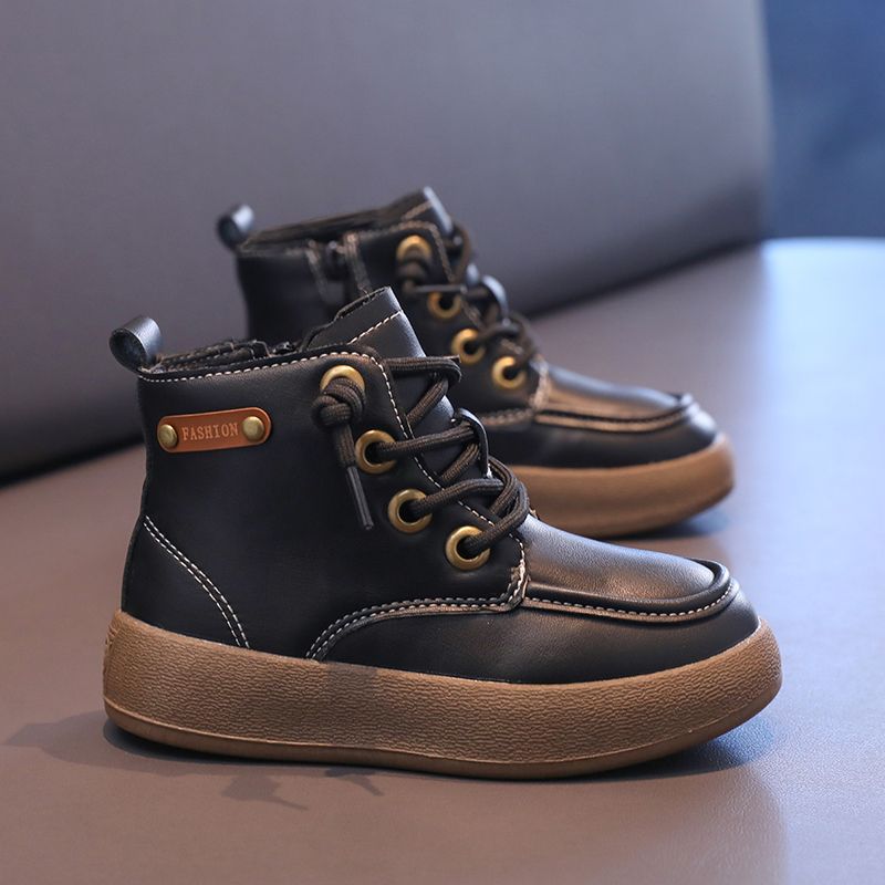 

Ботинки Мартина для мальчиков 2025 осень/зима новые ботильоны в британском стиле с флисом и утепленные хлопковые туфли, детские кожаные ботинки 26 inner length 16.6 cm чёрный