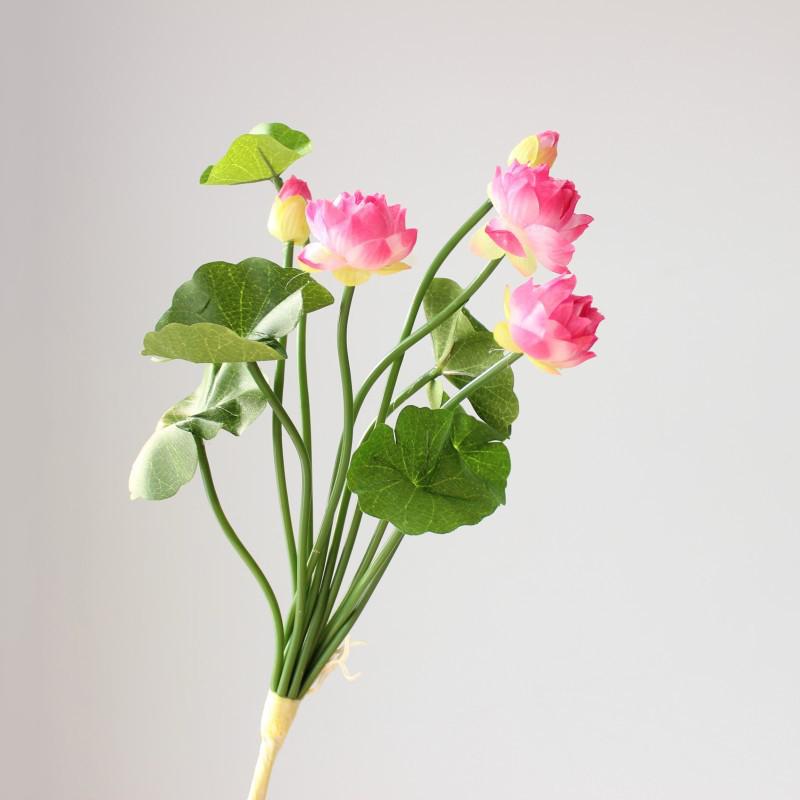 Sztuczny Fałszywy Kwiat Lotosu Elegancki Styl z Jasnymi Kolorami na Dekorację Świąteczną Domową na Imprezę