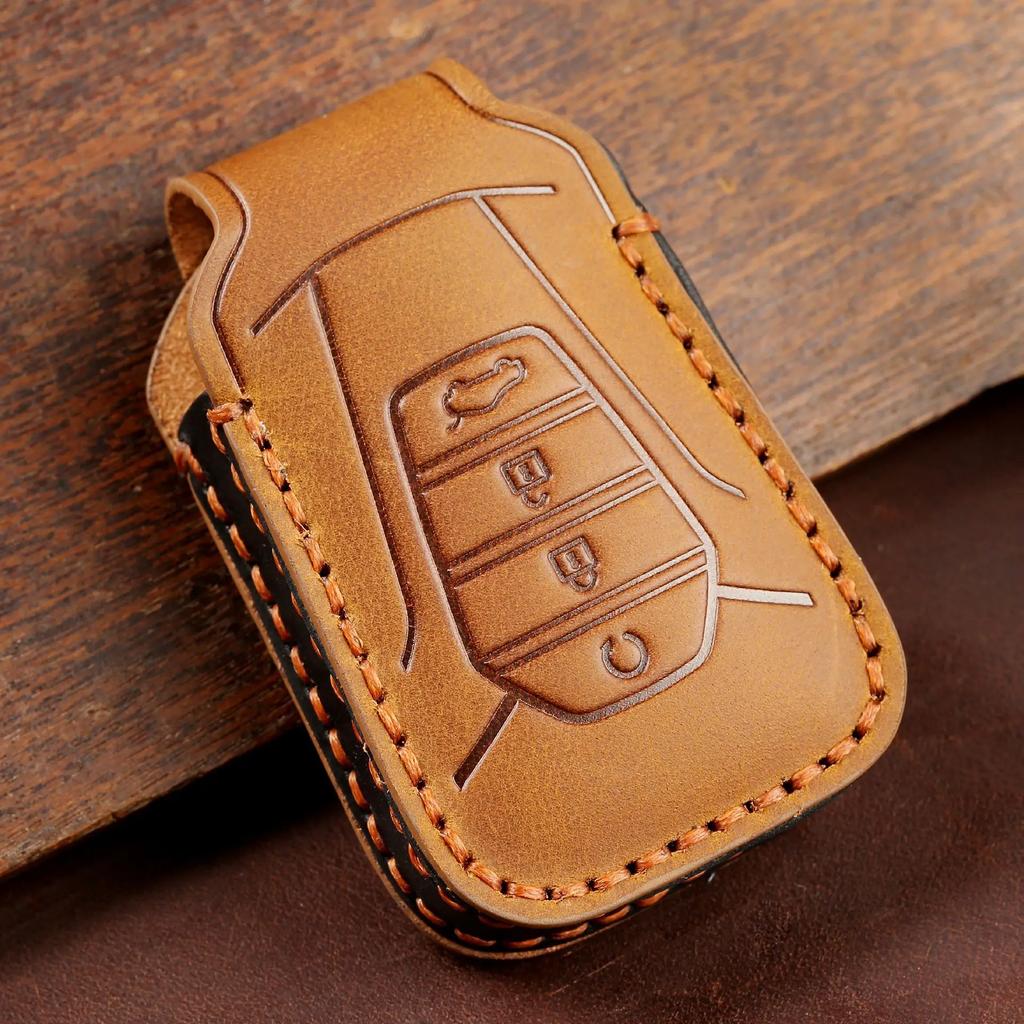 Leather Car Key Cover Keychain Holder Case Protector for For Isuzu D-MAX MUX Truck DMAX 2021 Smart Remtoe Accessories
