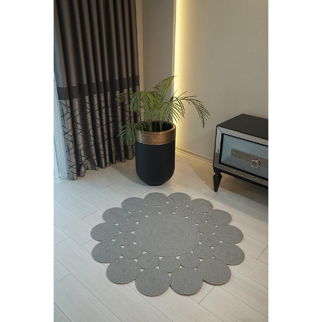 Carpet Wicker Jute Flower Patterned Kilim Carpet