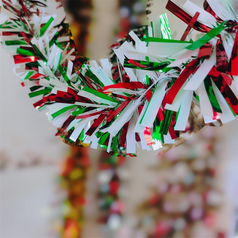 Christmas Ribbon Garland & Ornaments: Rattan, Leaves, Snowflakes & Tinsel for Decoration