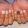 Elegant 3D Sculpted Floral False Nail ABS Press On Nail Easy Application Long Lasting For Bridal Event Office