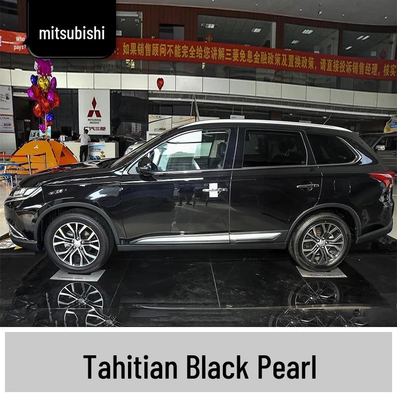 Perfect for touch-up paint on Pajero Sport, Outlander, Elantra, Disco, and other vehicles.