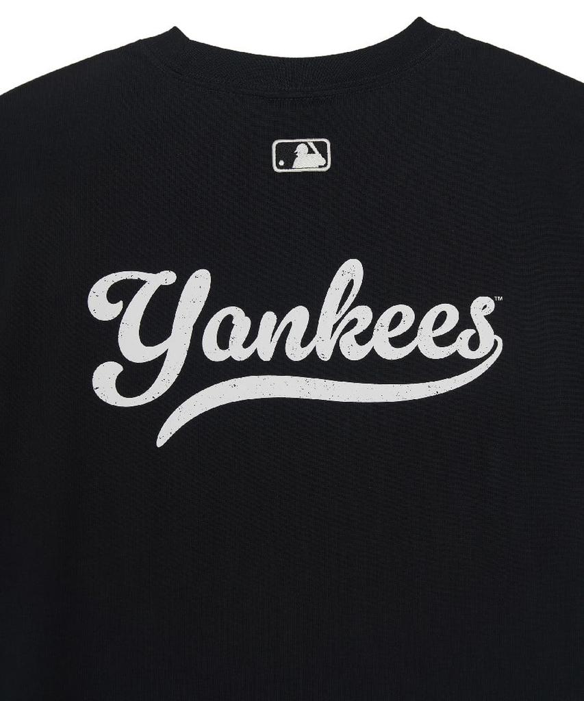 Emelbi Sportive Cursive Back Letter Short Sleeve T-Shirt Ny (Black)