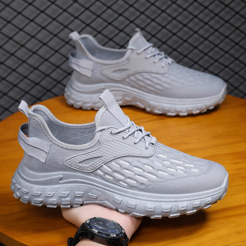 Men's Shoes Autumn New Fly-woven Mesh Breathable Versatile Sports Running Casual Shoes Lightweight Coconut Shoes