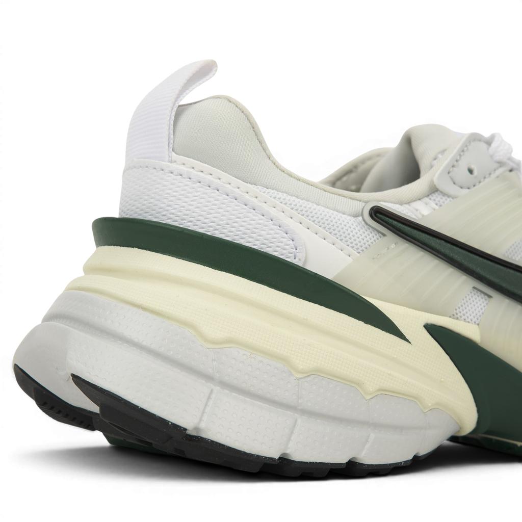 Nike V2K Run da Donna Sneakers Bianco Polvere di Fotoni Tinta Platino FD0736-101
