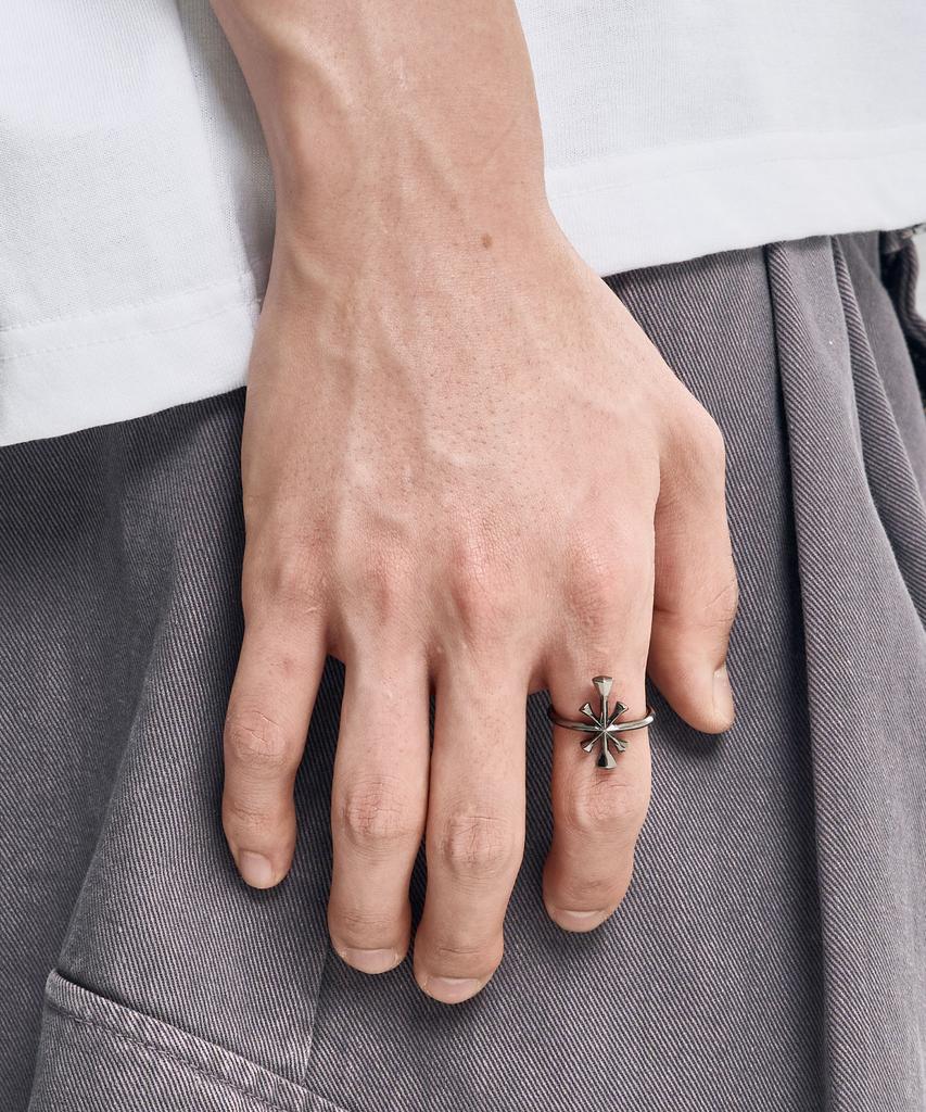Ajobyajo Cross Symbol Ring [Black]