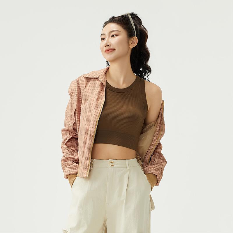 

Женский топ для йоги с короткими рукавами и встроенным бюстгальтером Small/Medium