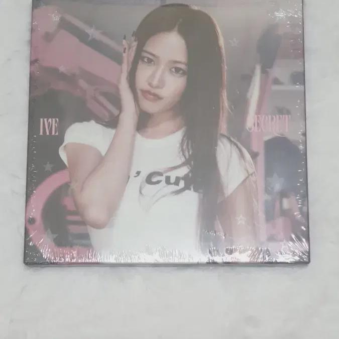 

Ive Secret Album Digipack An Yu-jin