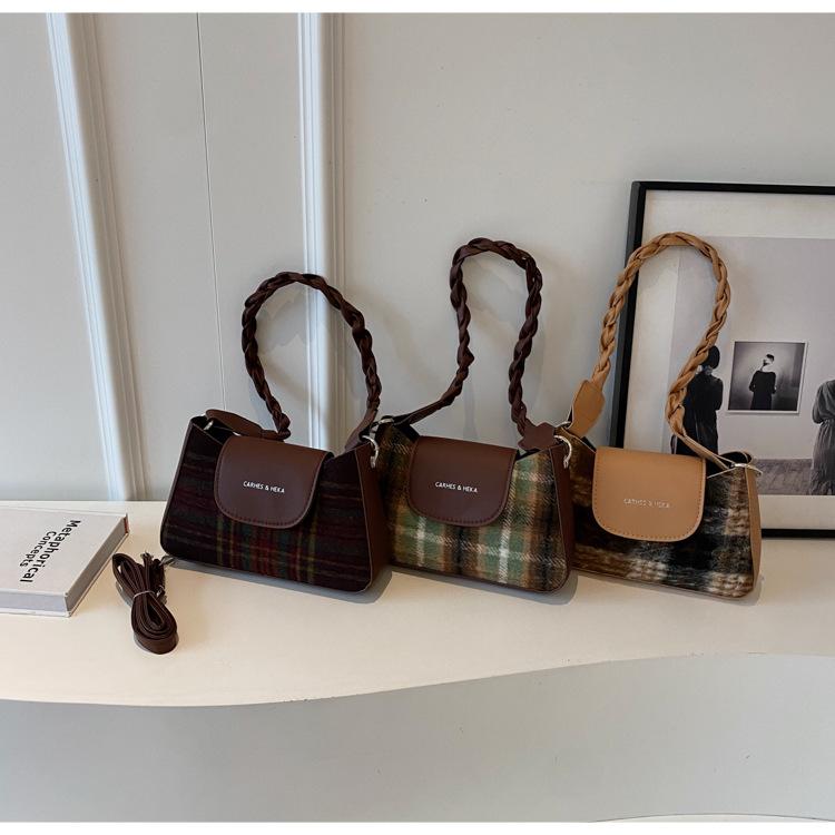 Ladies Shoulder Crossbody Bag Handbag Plush Portable Commuting Fashion Casual