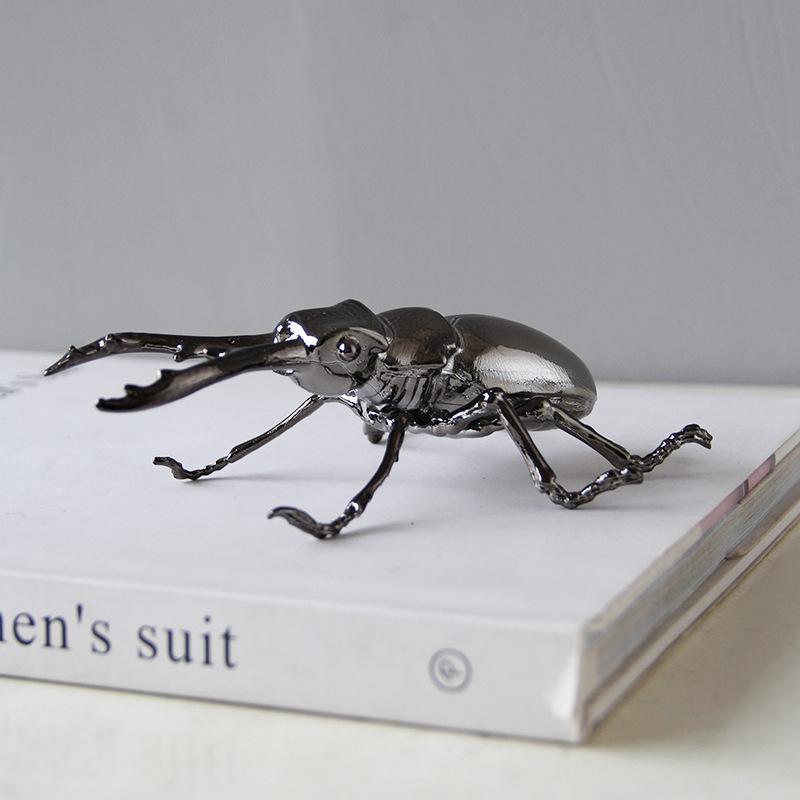 Metal El Sanatları Simüle Böcek Heykeli Böcek Scarab Böceği Gümüş Böcek Metal Figür Ev Dekorasyon Aksesuarları