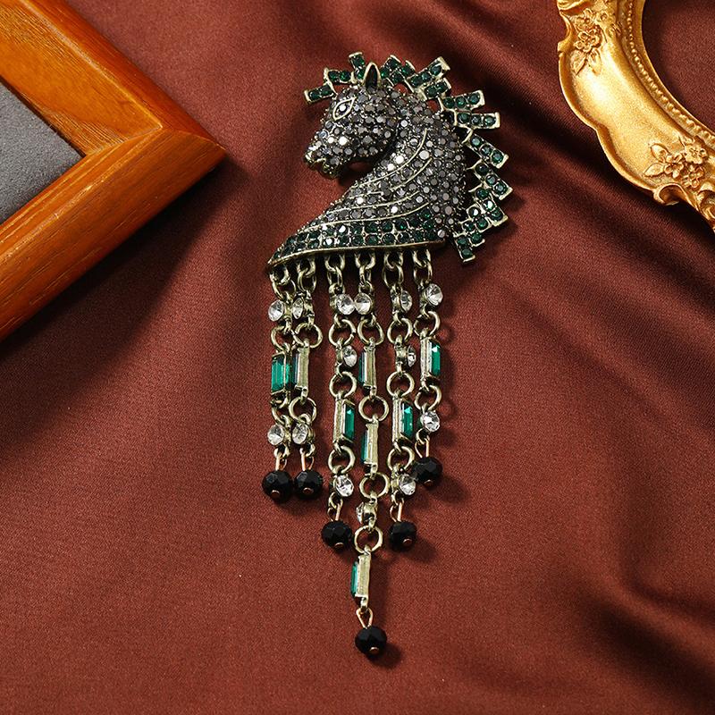 

Роскошные эмалевые броши-лошадки для женщин, унисекс, креативные значки-лошадки по знаку зодиака, кулон-брелок для вечеринки, подарки на год зелёный