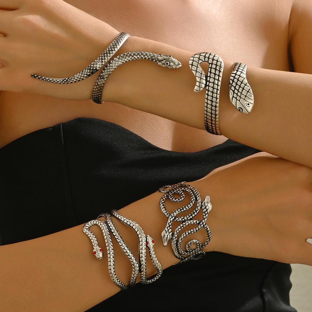 Hip Hop Style Bracelet Set Personalized Snake Design Diamond-encrusted Open Bracelet Versatile Niche Jewelry Women