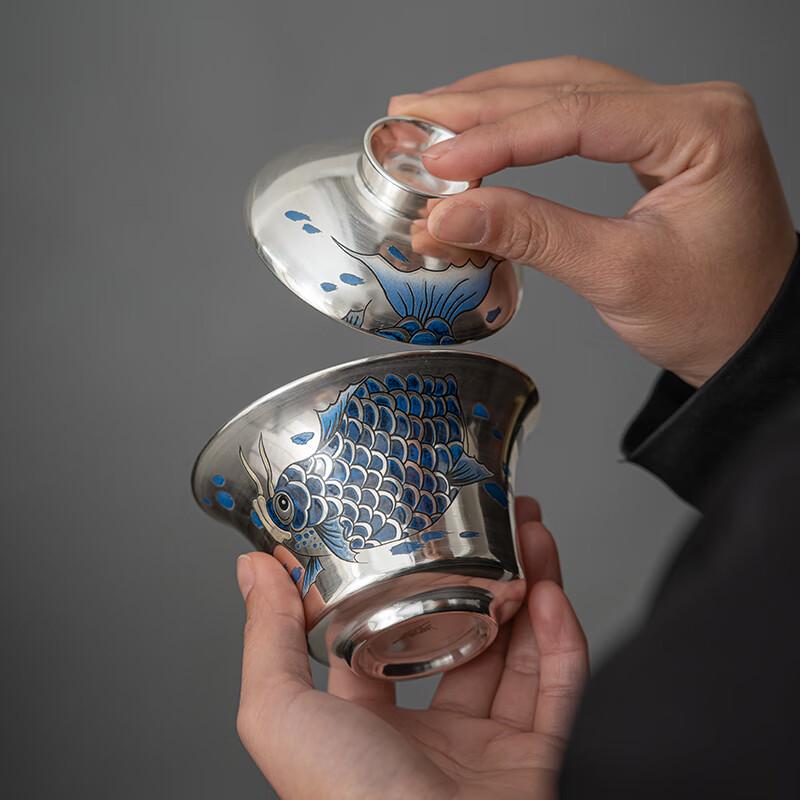 Sushi Ceramic Gilded Silver Gaiwan with Arowana Design