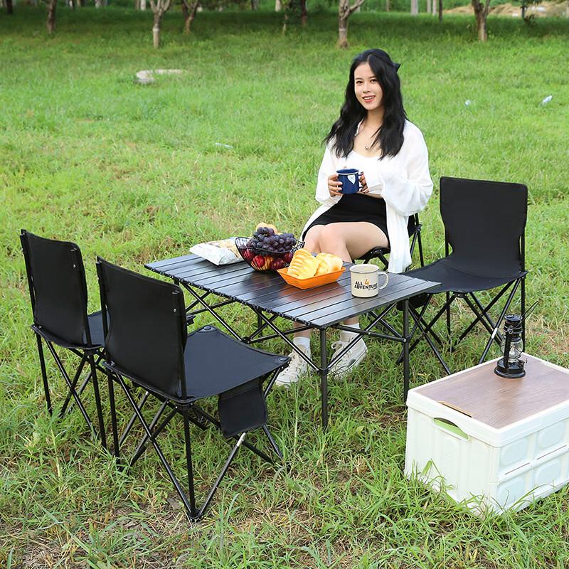 UOSUUOSU Outdoor Foldable Camping Table