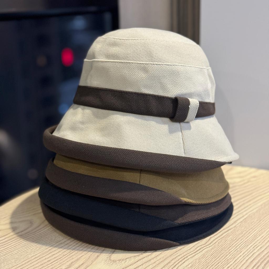 Korean Style Fashionable Casual and Versatile Mother's Basin Hat To Keep Warm and High End Showing A Small Face