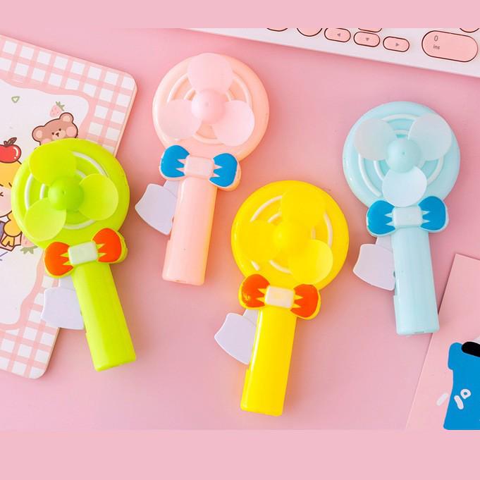 

Мультяшный мини-веер для детей - летняя игрушка в подарок