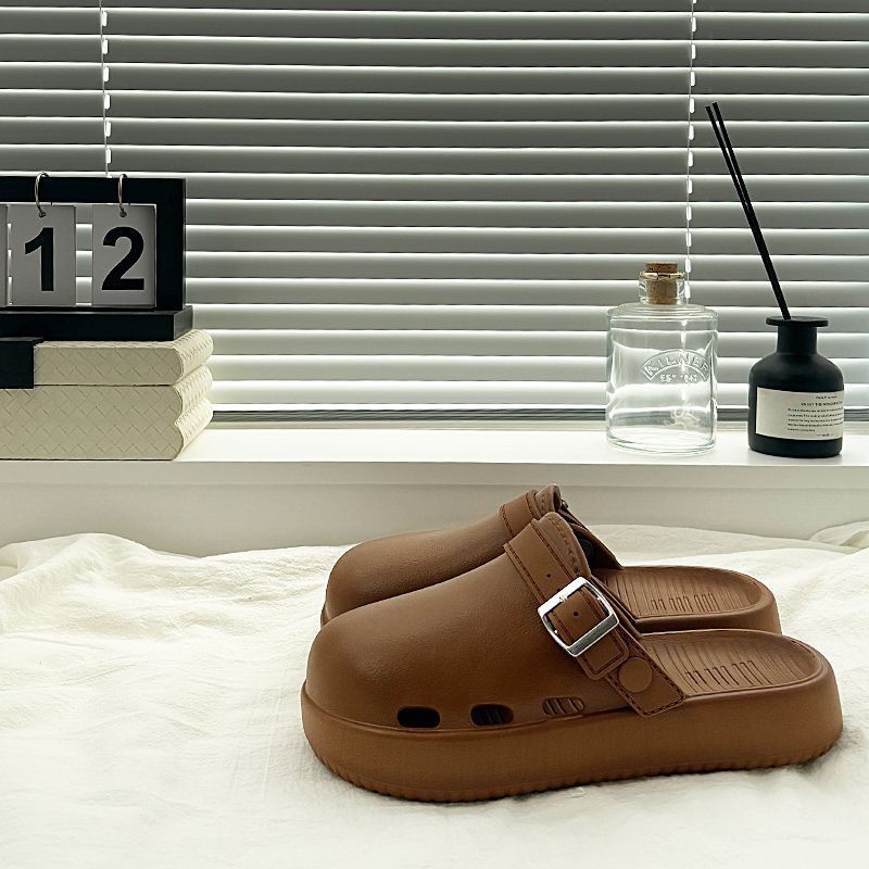 

Женские тапочки летние уличные увеличивающие рост обувь с отверстиями противоскользящие и дезодорирующие пляжная сумка головные сандалии уличные сандалии 42-43 коричневый