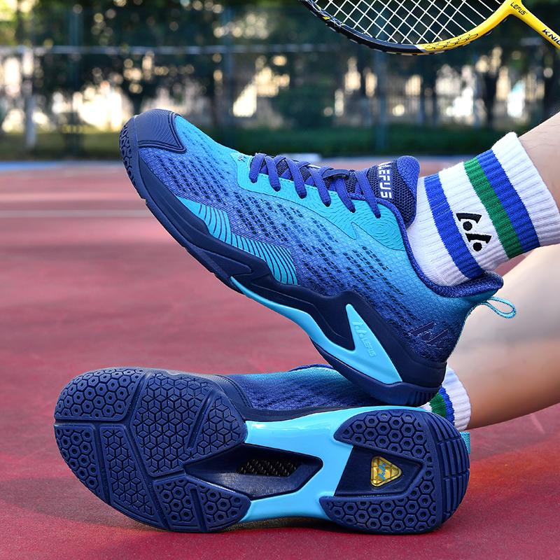 2026 New Badminton Sneakers for Men Non Slip Badminton Training Shoes Women Badminton Court Shoes Comfortable Outdoor Sneakers