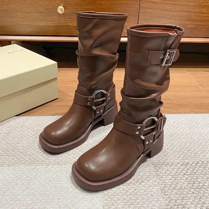 Modische Schnalle Motorradstiefel Damen Runde Spitze Mittlerer Absatz Knöchelhohe Stiefel Quadratischer Absatz Herbst Plateau-Schuhe
